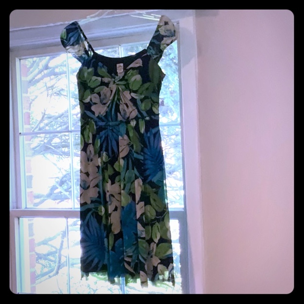 4P Cap sleeve short dress